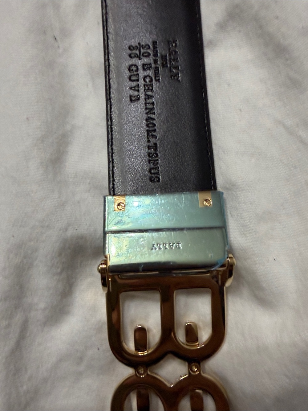 Bally Red Striped Leather Belt with Gold Logo Buckle - Picture 9 of 12